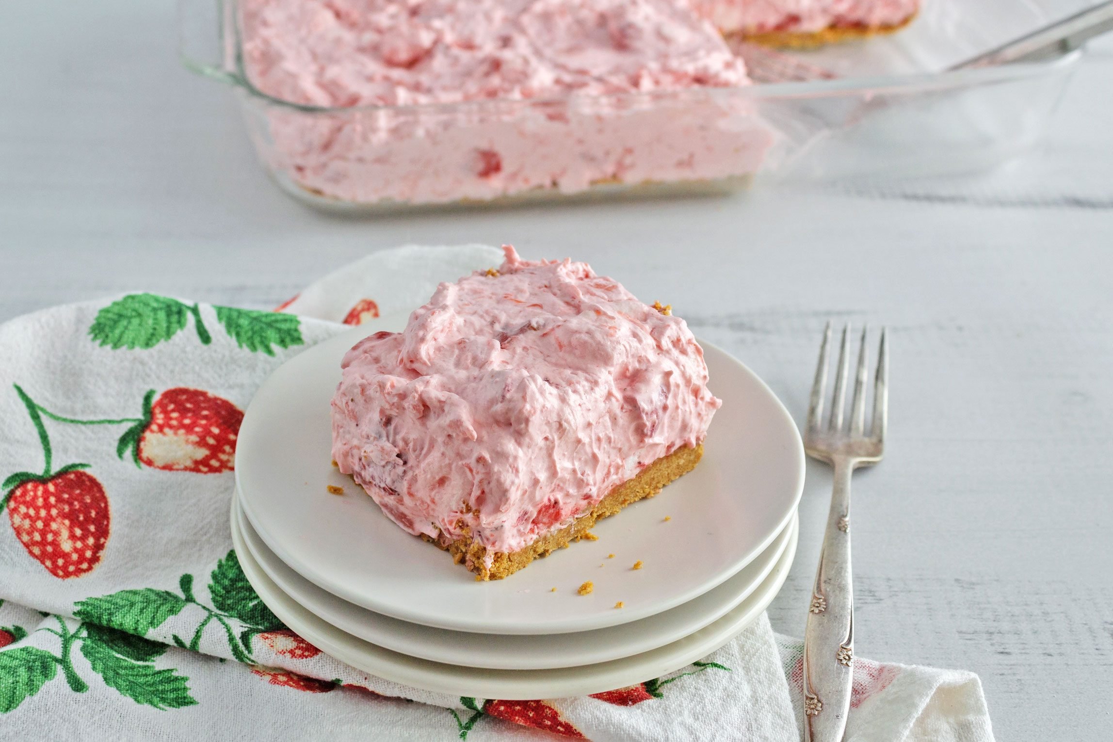 No Bake Strawberry Delight