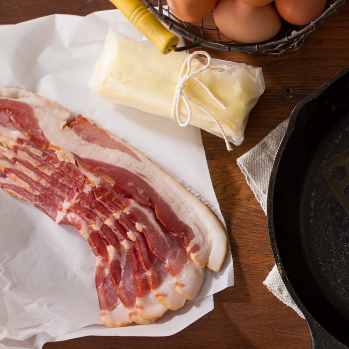 Breakfast: Amish Breakfast; Eggs; Toast; Juice; Skillet; Bacon; Milk