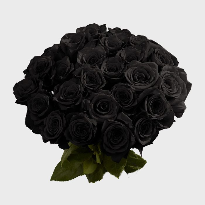 Toh 0 Black Rose Bouquet Via Globalrose Ecomm