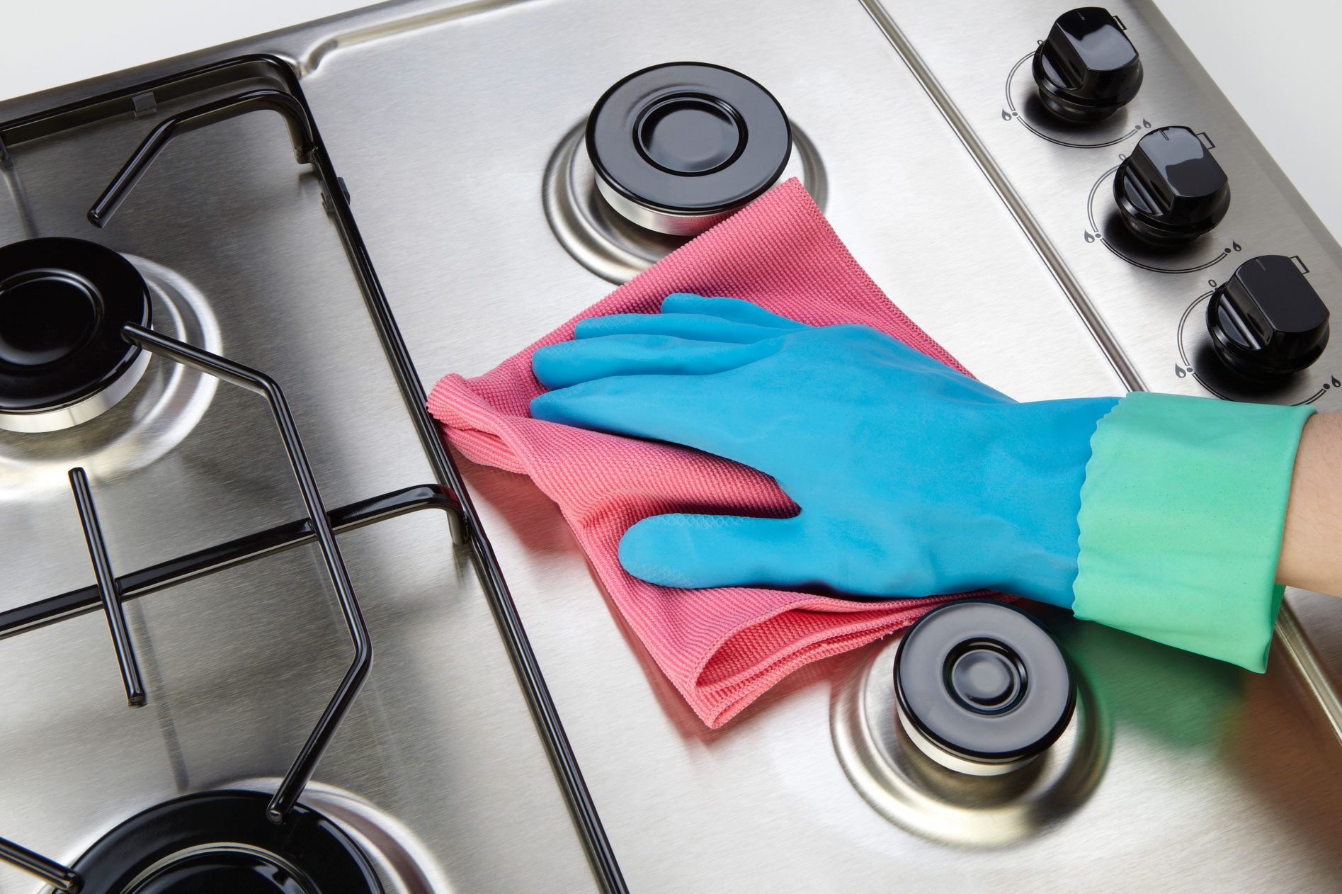 cleaning stainless steel stove top