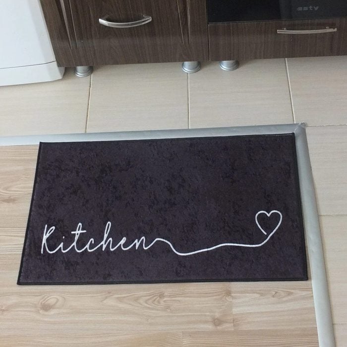 This Kitchen Floor Mat Has Made Washing Dishes Actually Relaxing