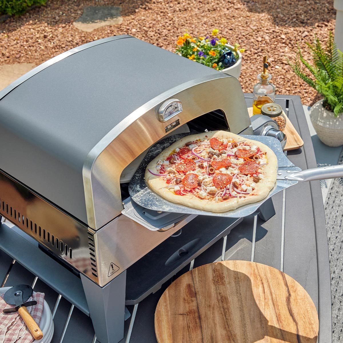 13 Of The Best Outdoor Pizza Ovens
