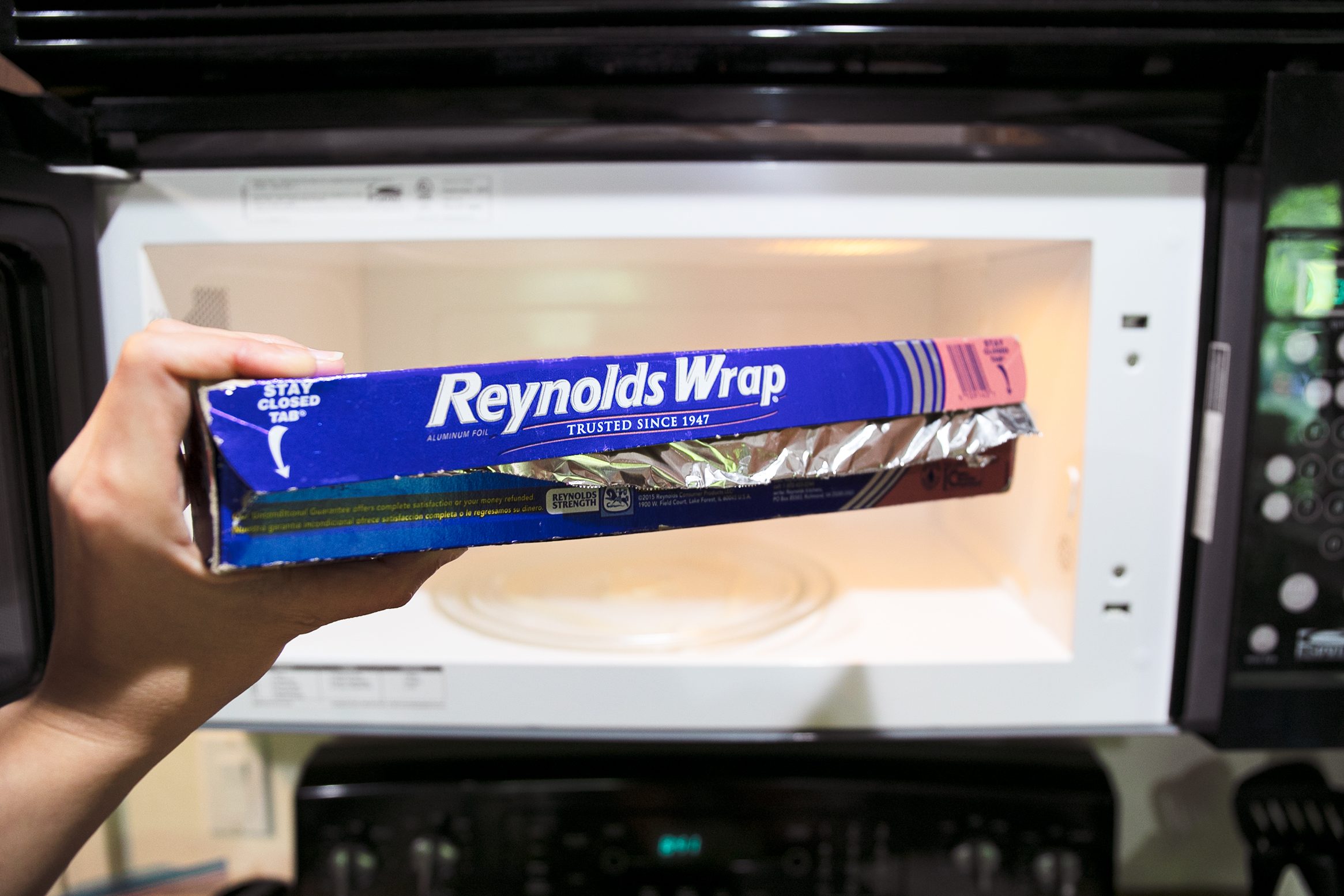 Can You Put Aluminum Foil in the Microwave?