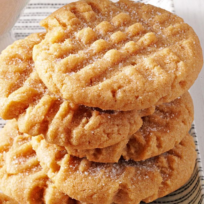 Air Fryer Peanut Butter Cookies Exps267194 5bs29733292b03 15 3bc