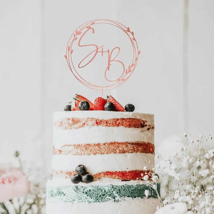 21 Gorgeous Wedding Cake Toppers for Every Style