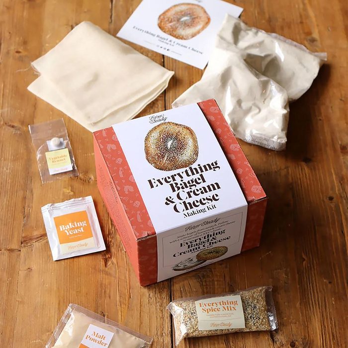 Everything Bagel & Cream Cheese Set