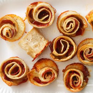 Low-Carb Pizza Rolls