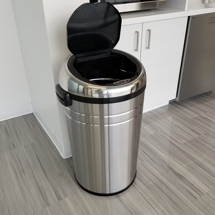 Itouchless 23 Gallon Sensor Trash Can