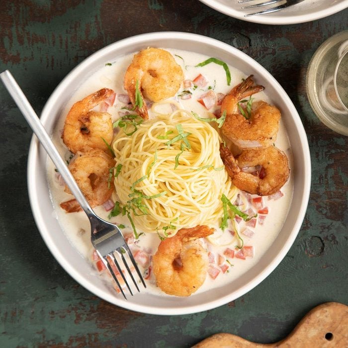 Copycat Cheesecake Factory Shrimp Scampi