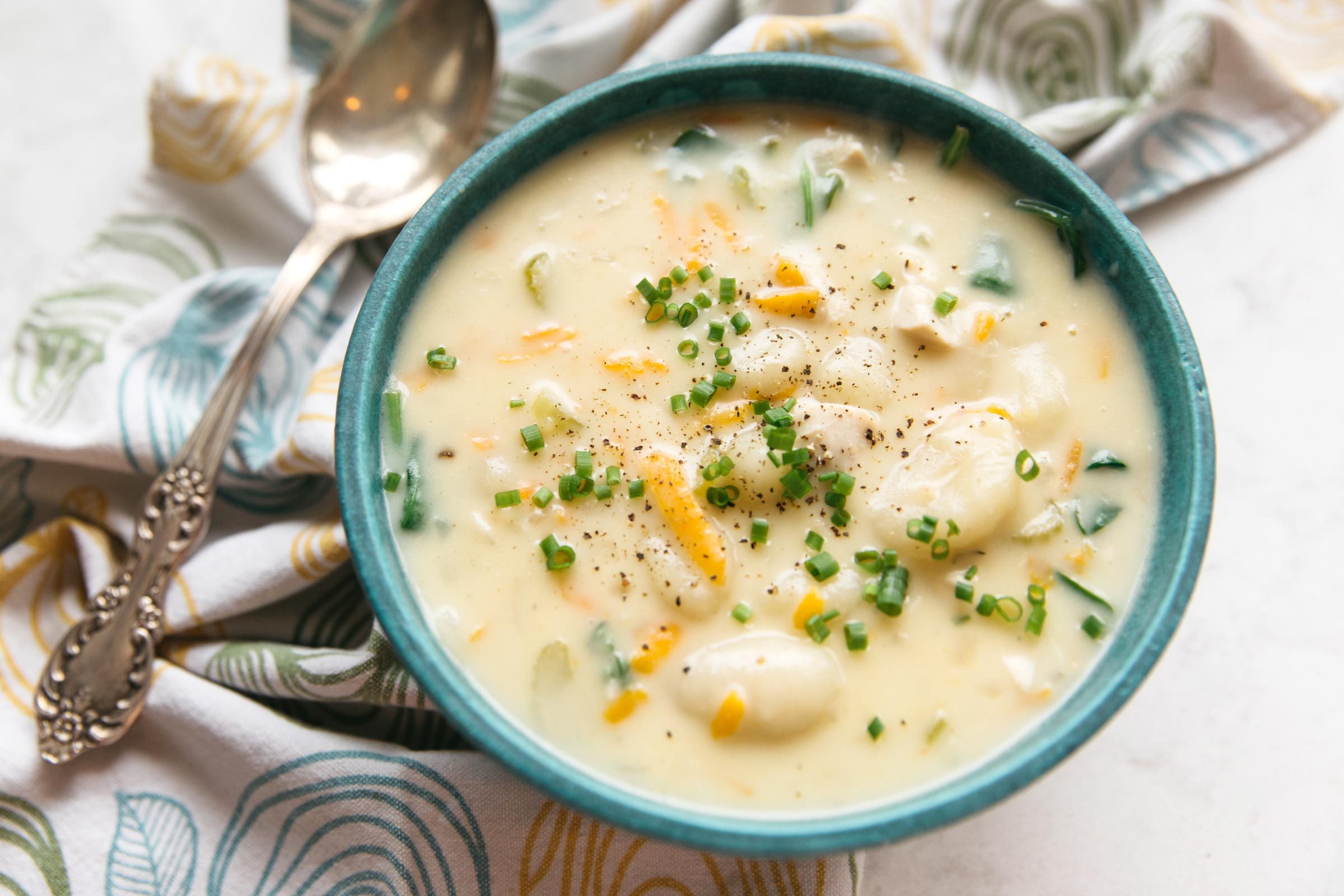 Olive Garden Chicken Gnocchi Soup Copycat