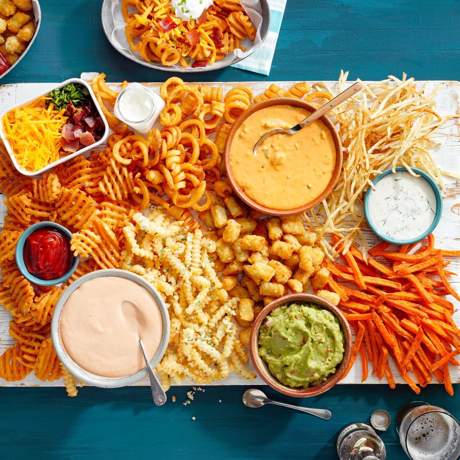 French fries and dip board