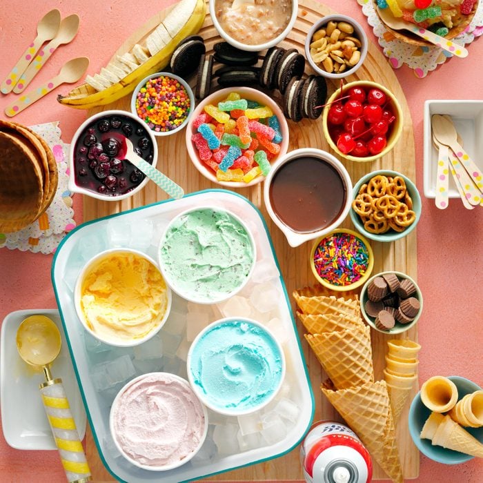 make your own Ice cream sundae board