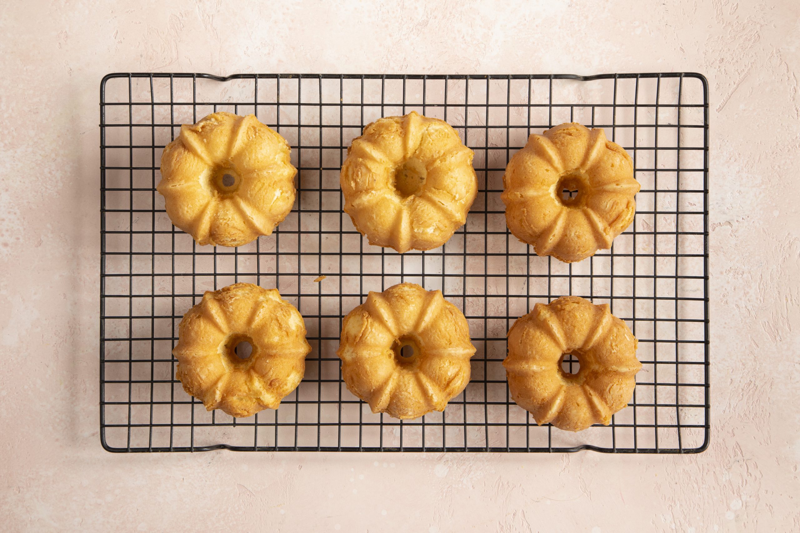 How to Make the Best Mini Bundt Cakes