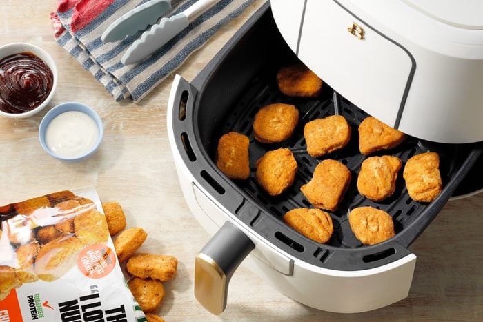 Air Fryer Chicken Nuggets Tohcom23 Before Airfrying P2 Md 08 31 6b