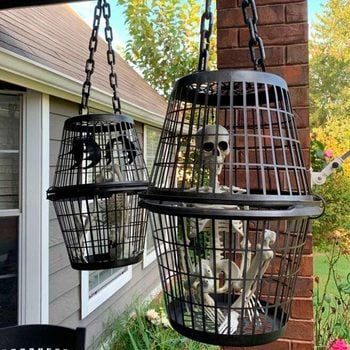Simple Halloween Cage Props