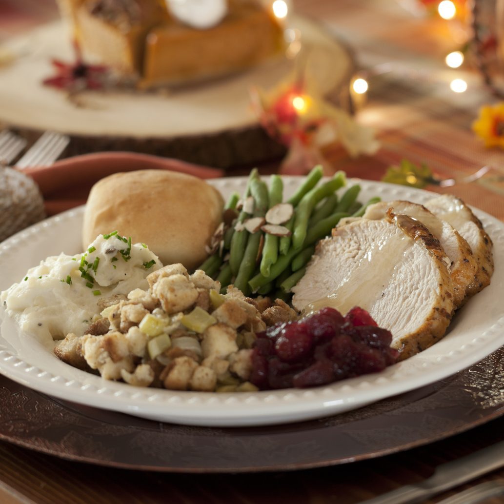 10 Thanksgiving Dinner Delivery Options for 2022 | Taste of Home