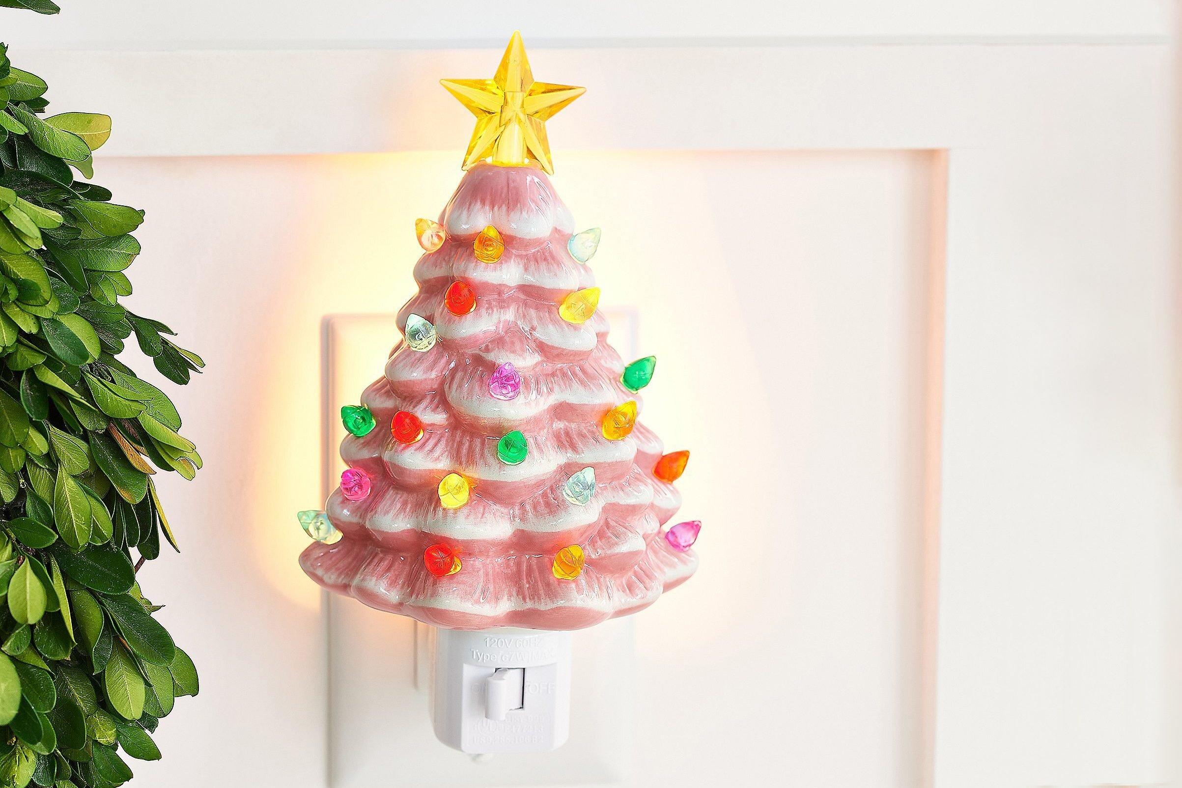 Deck the Halls with This Vintage Ceramic Christmas Tree Night Light