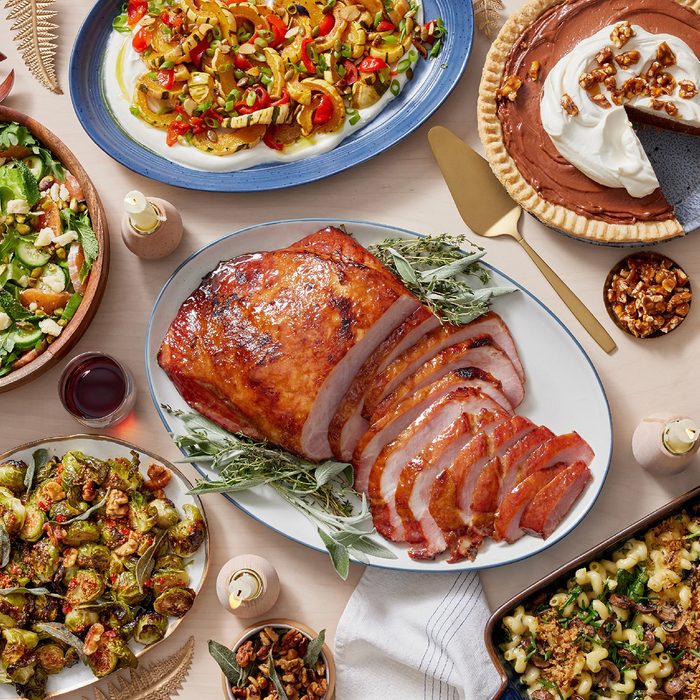 10 Thanksgiving Dinner Delivery Options For The Easiest Holiday Ever