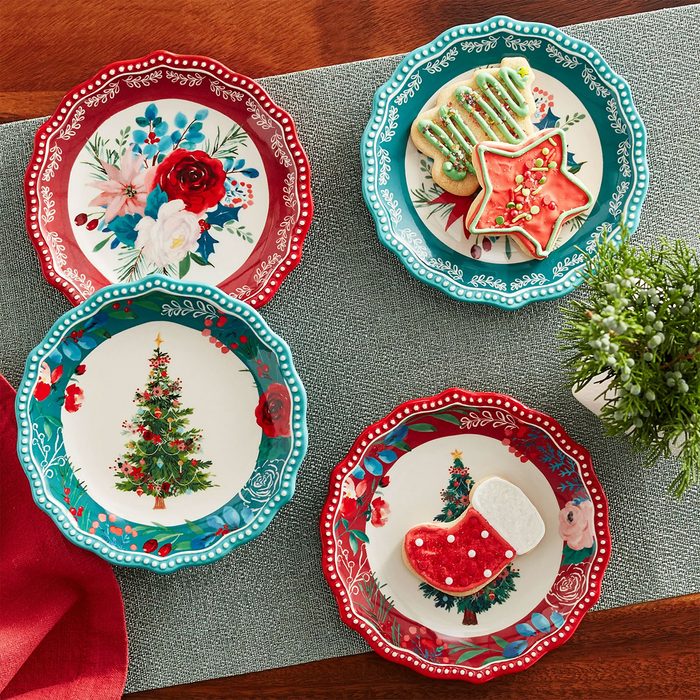The Pioneer Woman Wishful Winter 4 Piece Ceramic Appetizer Plates