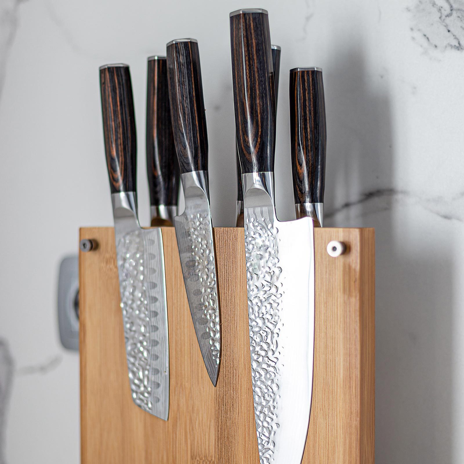 Why You Should Be Using a Damascus Chef Knife In Your Kitchen
