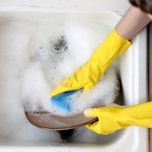 8 Dishwashing Gloves That Keep Hands Clean and Dry