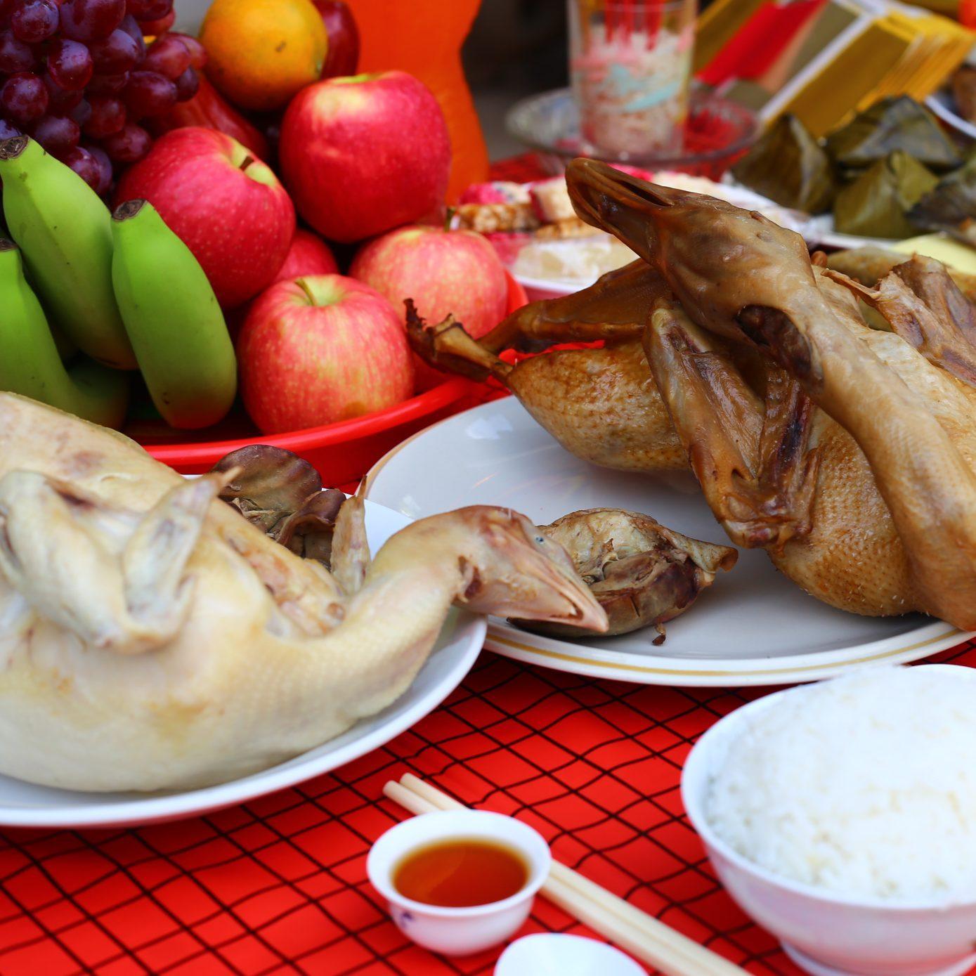 11 Chinese New Year Foods for Good Luck in 2023 — Lucky Foods