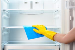 How to Clean a Refrigerator in 6 Easy Steps