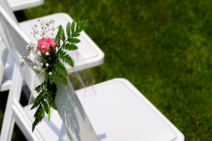 Outdoor Lawn Chair With Flower