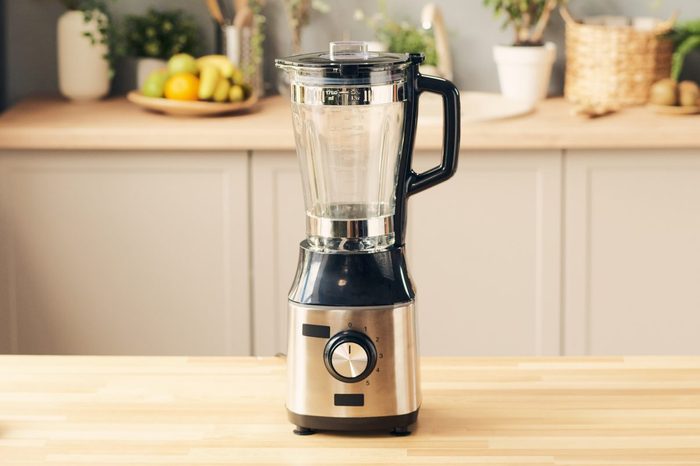 Electric appliance and ingredients for homemade smoothie