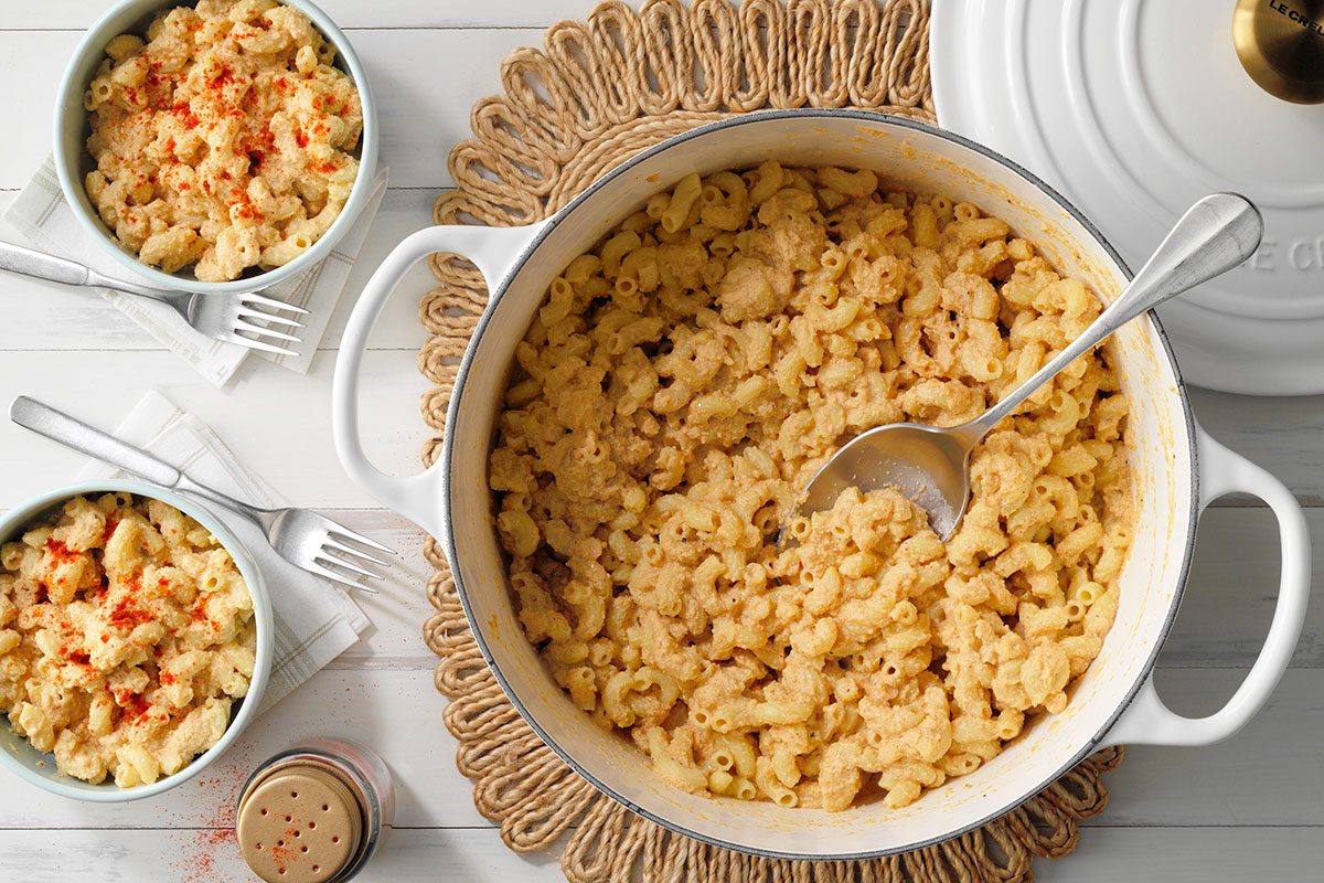 https://www.tasteofhome.com/wp-content/uploads/2023/02/how-to-make-vegan-mac-and-cheese-TOHcom22_244763_P2_MD_02_10_6b.jpg?fit=700%2C800