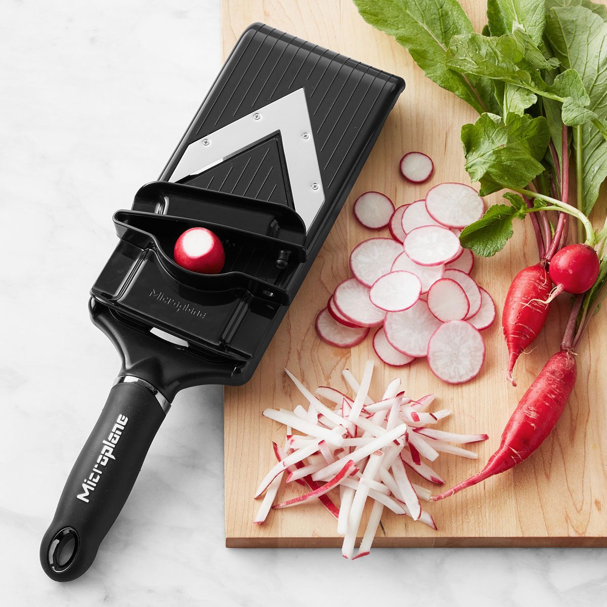 This Top-Rated Mandoline Veggie Slicer Is the Ultimate Kitchen Sidekick