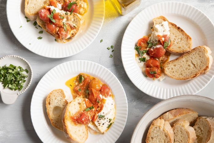 Burrata Appetizer With Tomatoes