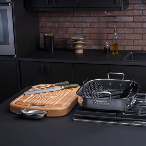 https://www.tasteofhome.com/wp-content/uploads/2023/03/Get-Up-to-50-Off-the-Brand-Gordon-Ramsey-Calls-the-Rolls-Royce-of-Pans-During-This-Rare-Sale_FT_via-amazon.com_.jpg?resize=568%2C568