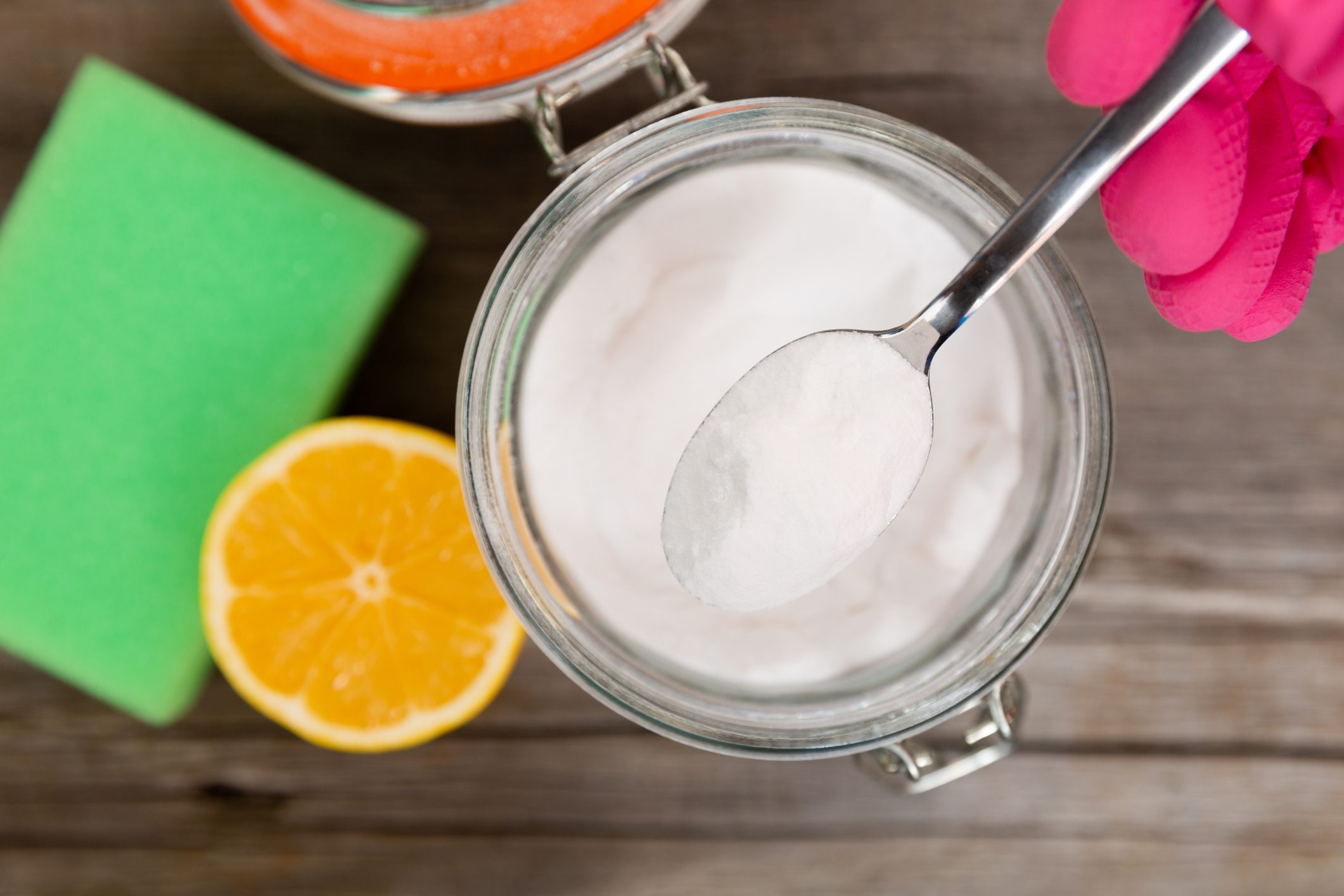 27 Ways To Use Baking Soda For Cleaning