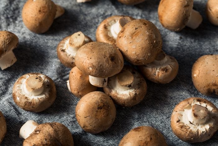 Raw Organic Baby Bella Mushrooms