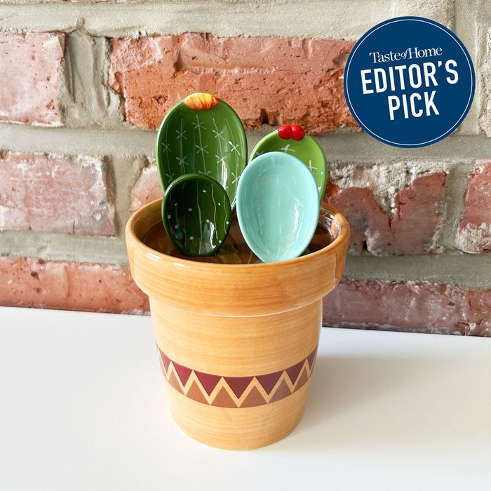 Cactus spoons with editors pick badge