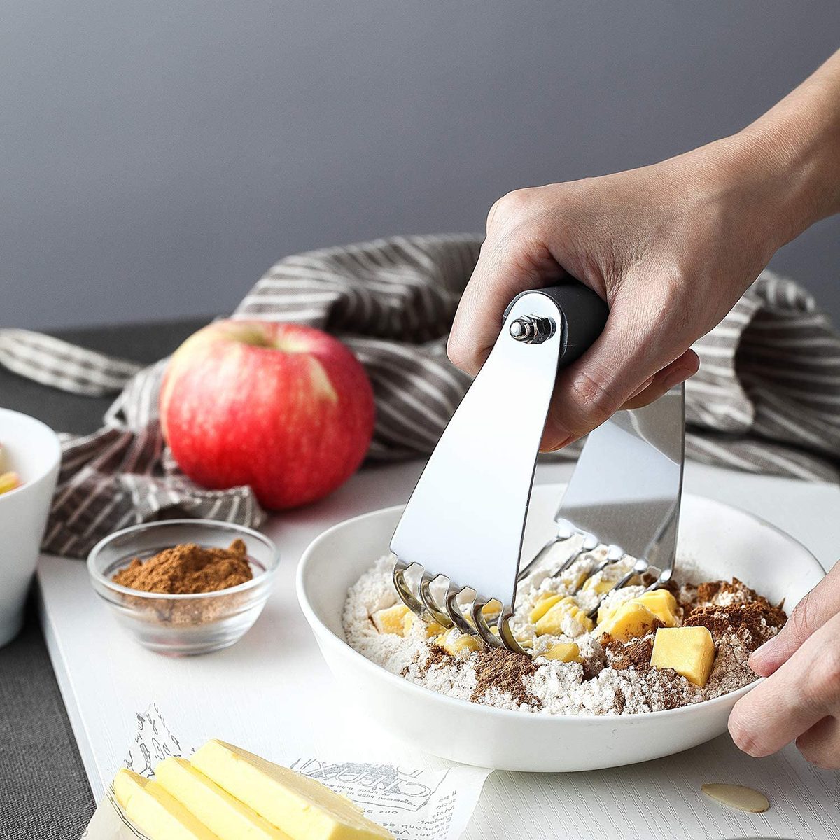 The 7 Best Kitchen Tongs