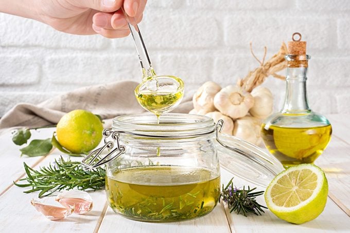 Fresh marinade with Rosemary, Garlic and Lemon