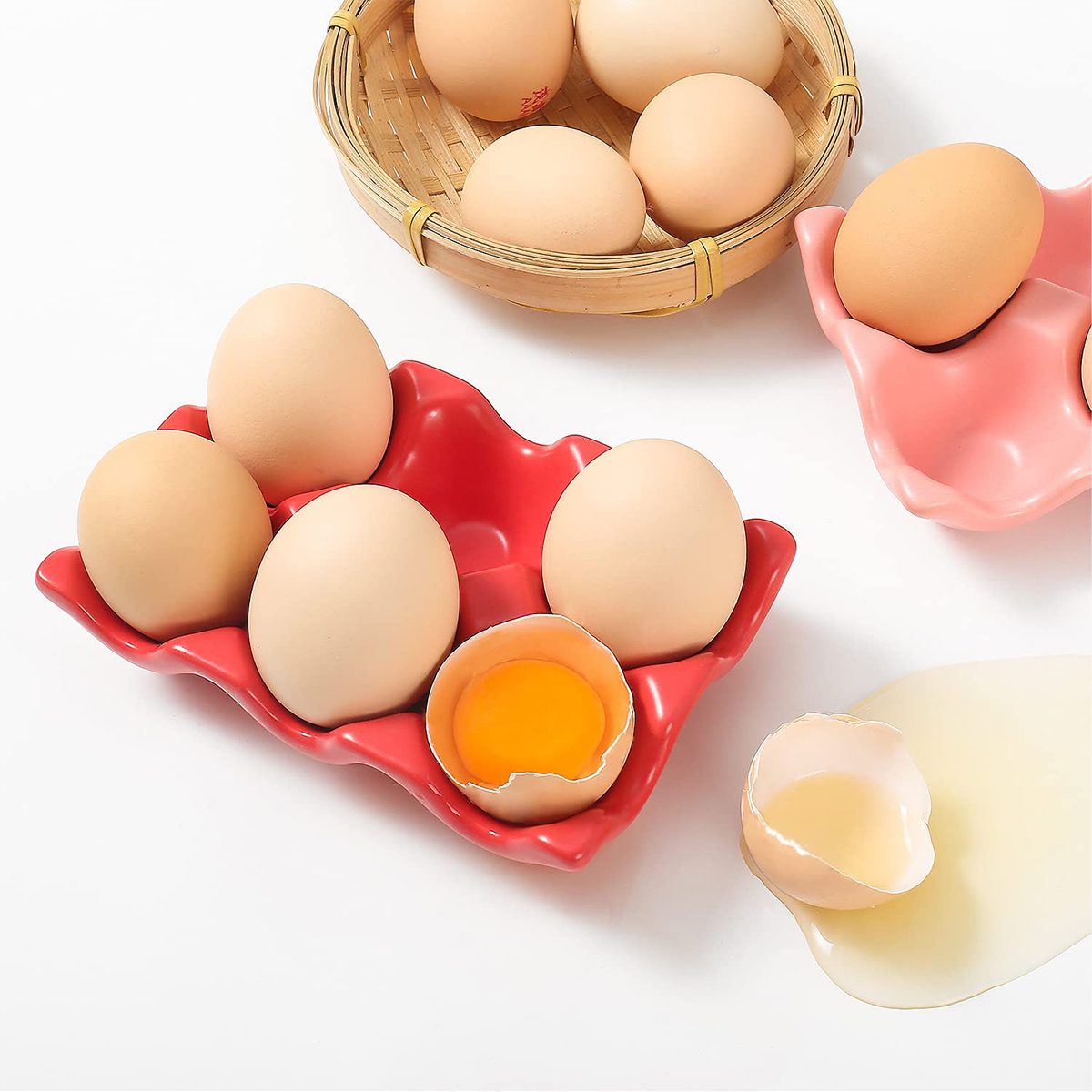This Ceramic Egg Holder Adds A Cool Aesthetic To Your Refrigerator