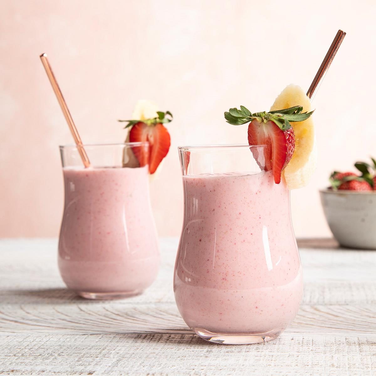 Strawberry Banana Smoothies