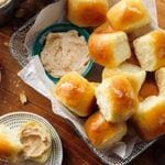 How to Make Copycat Texas Roadhouse Rolls