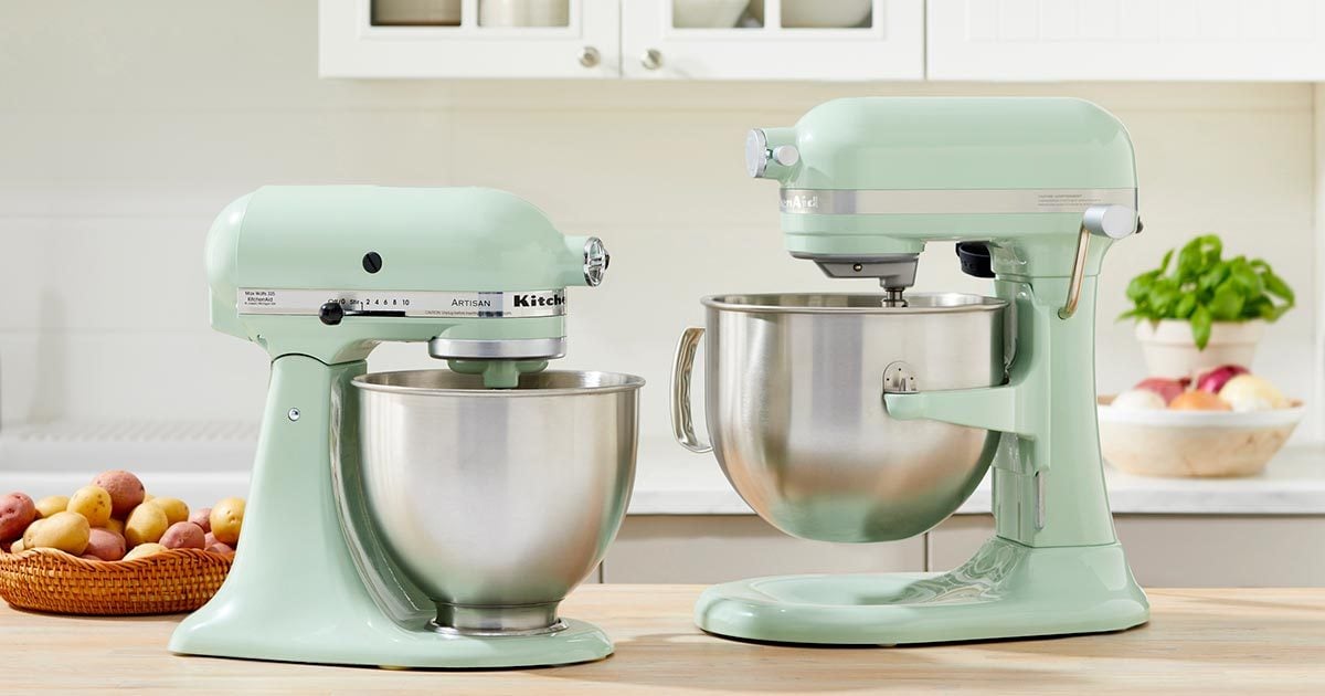 Which KitchenAid Stand Mixer Is Right for You?