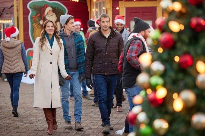 Navigating Christmas Via Hallmark.com Hallmark Countdown To Christmas Lineup