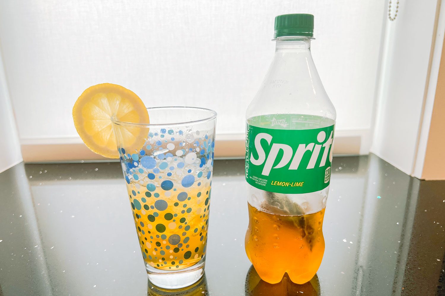 How to Make 'Sprite Iced Tea' with Just Sprite and 2 Lipton Tea Bags