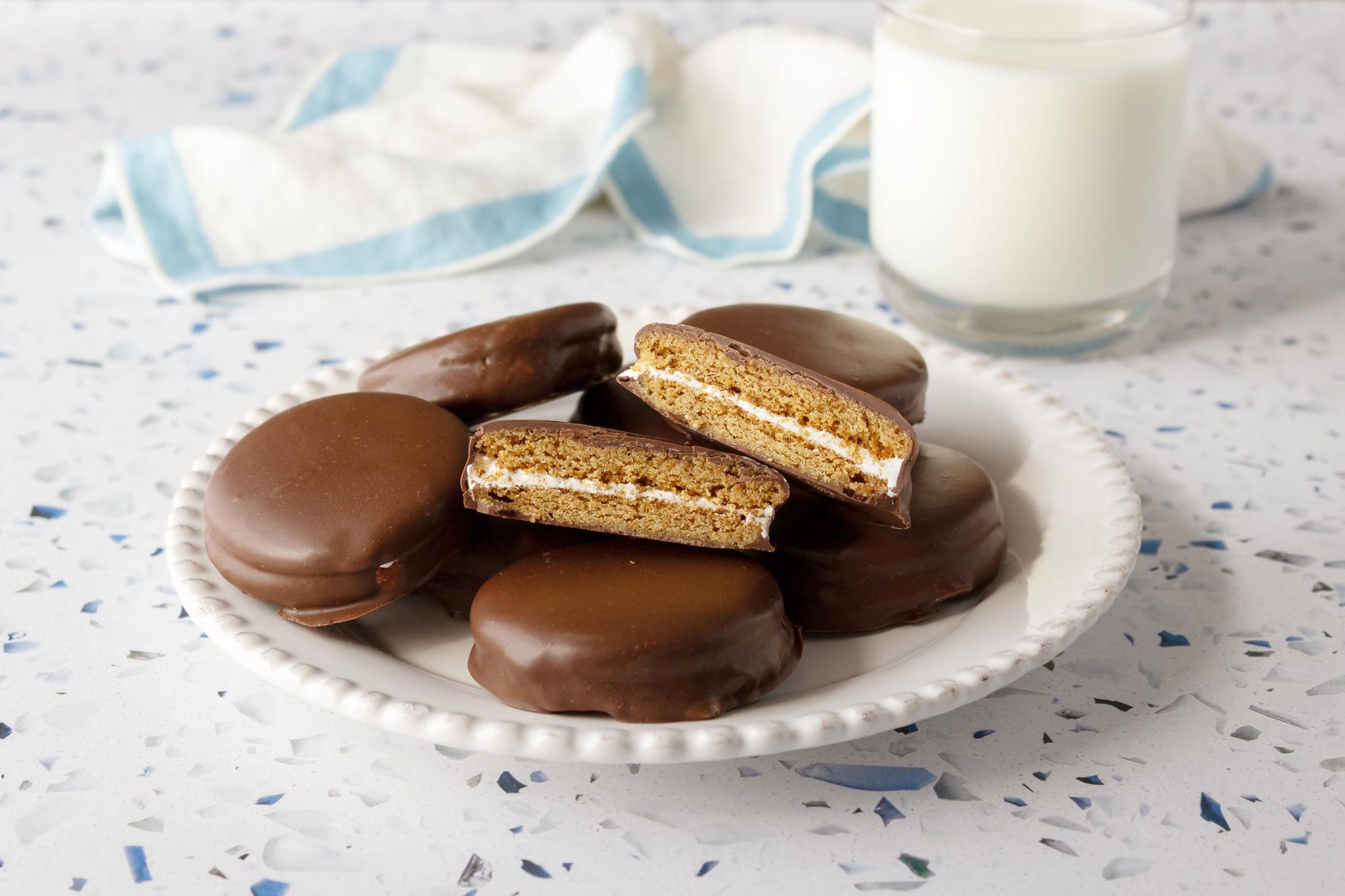Moon Pie Recipe: How to Make This Tennessee Treat from Scratch