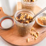 How to Make Gingerbread Overnight Oats for a Festive Winter Breakfast