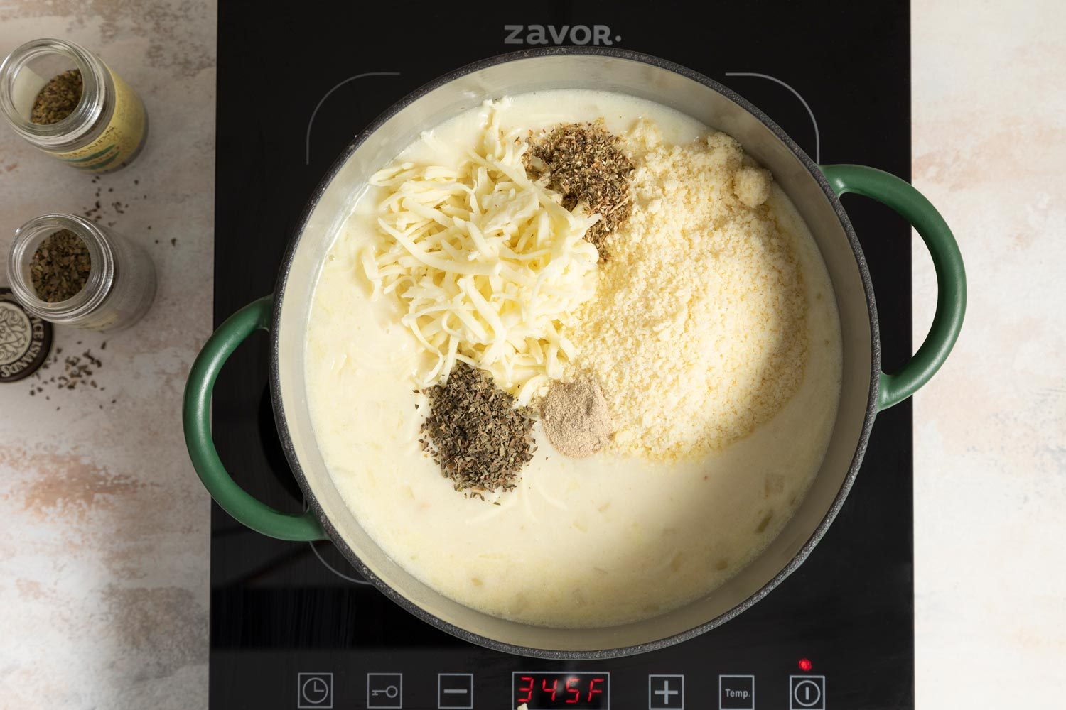 Stir In Mozzarella For Chicken Cheese Lasagna Ft23 152 St 1017 2 Tmb Studio