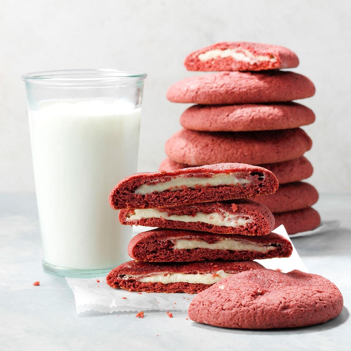 Red Velvet Cheesecake Cookies Exps Rc23 271514 Dr 07 20 12b