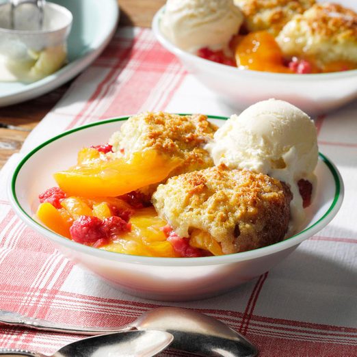 Grilled Raspberry Peach Cobbler Exps Rc23 274724 P2 Md 12 06 3b