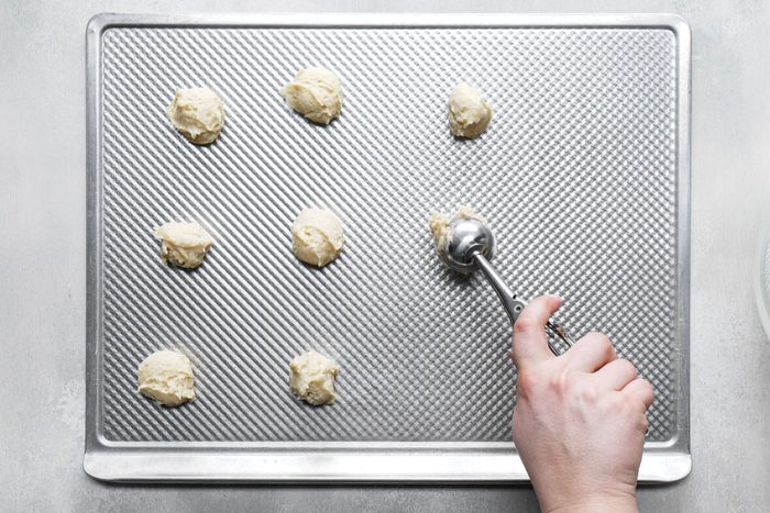 Drop the dough by the Scoop on a baking tray
